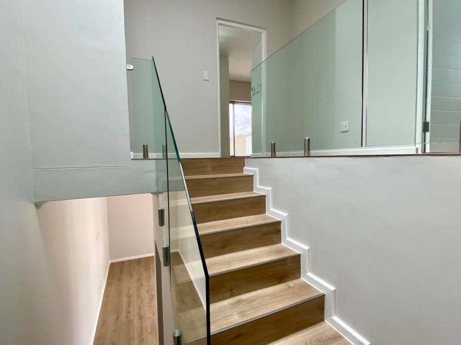 3 Bedroom Property for Sale in Gevonden Estate Western Cape